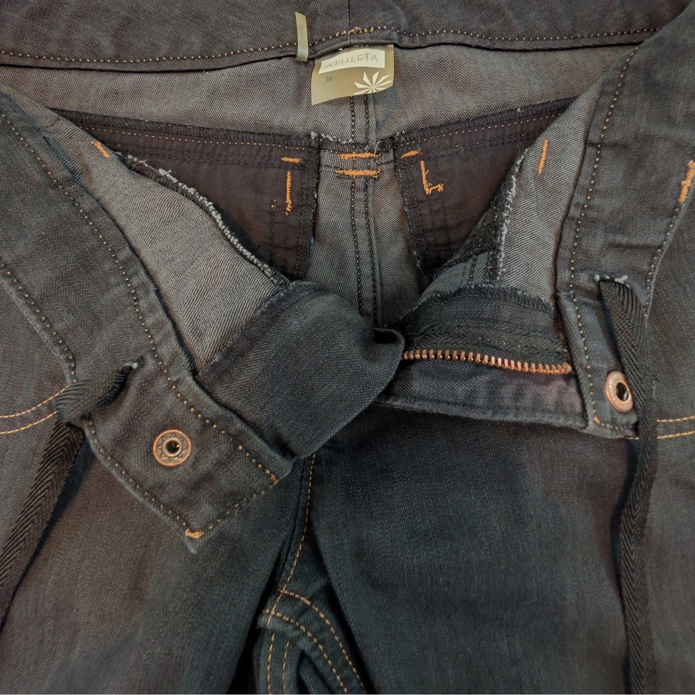 Athleta Dark Wash Cargo Denim Style Pants 129129 Womens Blue Contrast Stitching - Picture 9 of 15